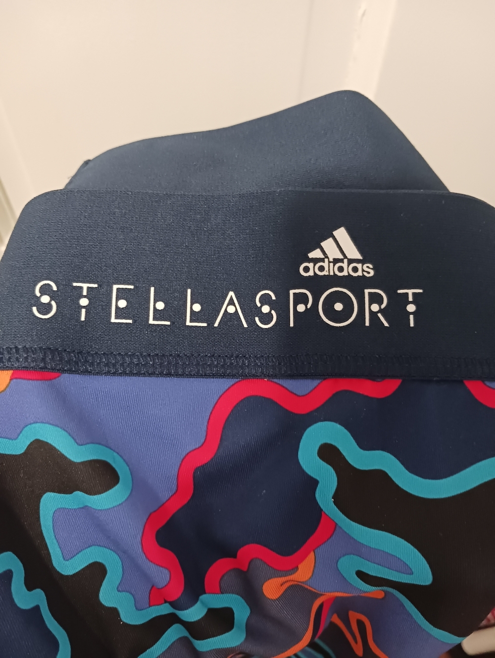 Adidas Women's Stella McCartney UPF 50+ Leggings AZ7773 , Brights Camo Sz L